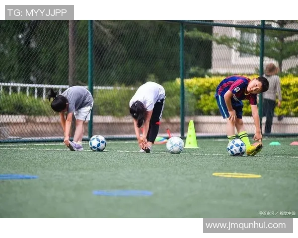 陈娜独家分享足球心得与技巧助你提升球技的秘密大揭秘